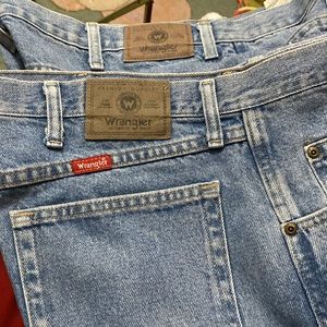 2 pair of Men’s Wranglers